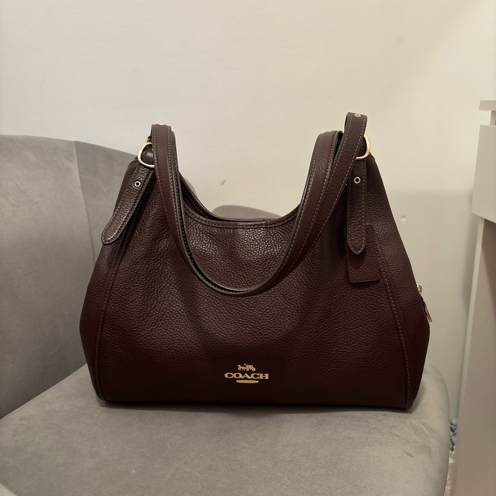 COACH Erin Shoulder Bag in Maple